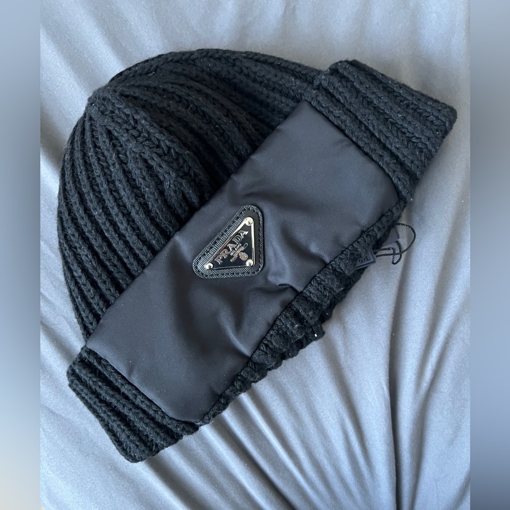 Re-Nylon gabardine and wool cap - with tags